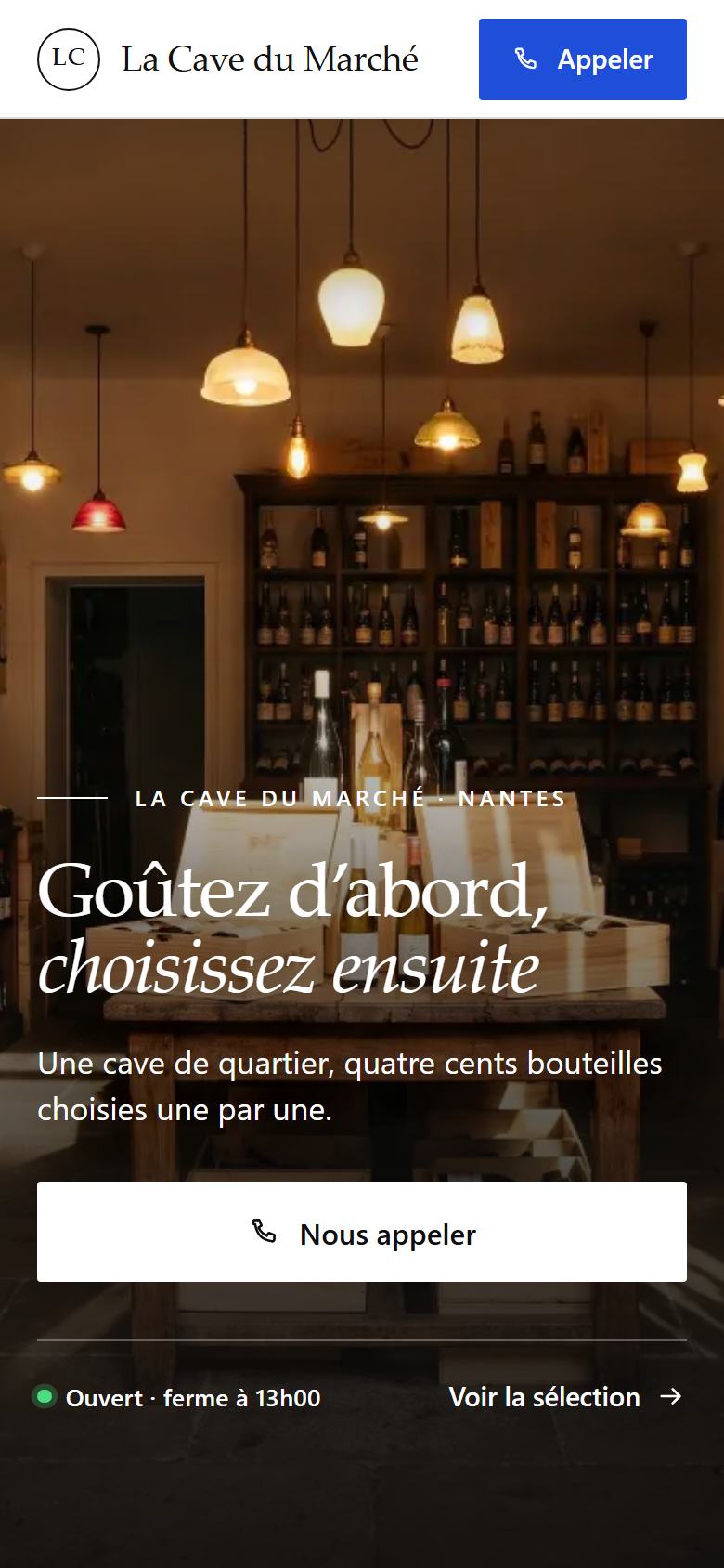 Le même site Maison Berteau affiché sur un téléphone.